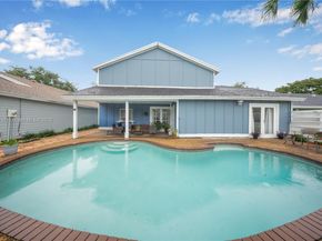 14823 SW 139th Ct, Miami FL 33186