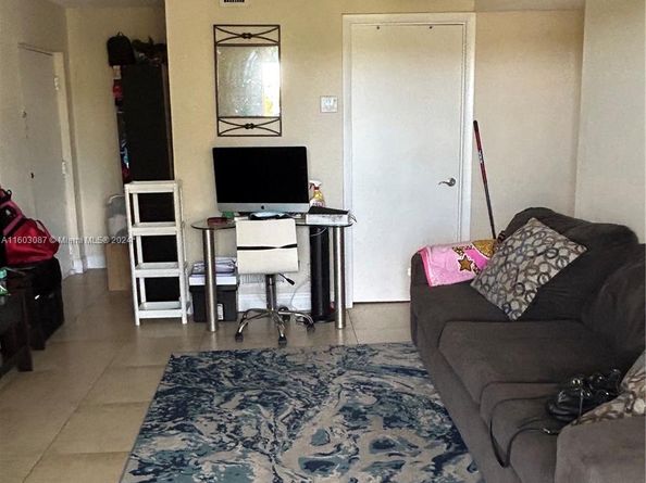 5760 Rock Island Rd 338, Tamarac FL 33319