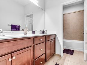 480 SE 35th Ave, Homestead FL 33033