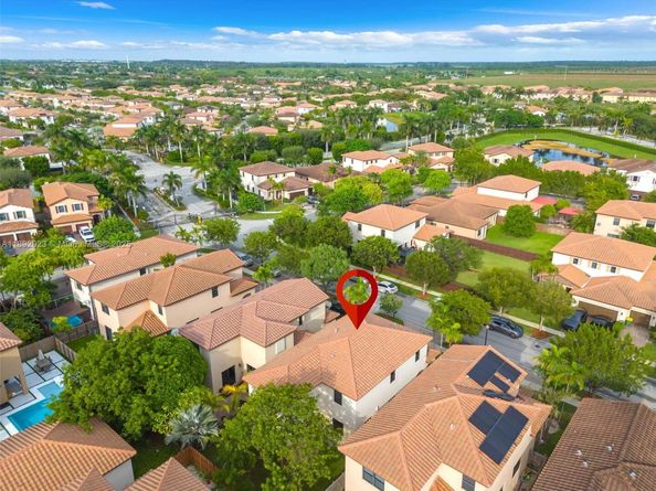 480 SE 35th Ave, Homestead FL 33033