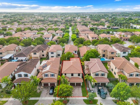 480 SE 35th Ave, Homestead FL 33033