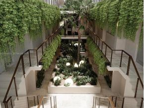 250 Collins Ave 109, Miami Beach FL 33139