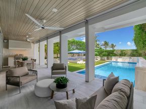 7815 Atlantic Way, Miami Beach FL 33141