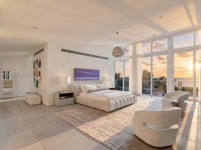 7815 Atlantic Way, Miami Beach FL 33141
