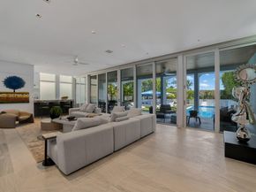 7815 Atlantic Way, Miami Beach FL 33141