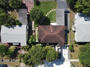 150 NE 169th Ter, North Miami Beach FL 33162