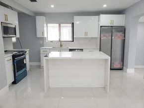 150 NE 169th Ter, North Miami Beach FL 33162