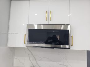 150 NE 169th Ter, North Miami Beach FL 33162