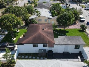 150 NE 169th Ter, North Miami Beach FL 33162