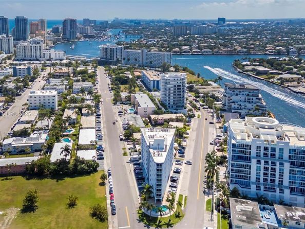 720 Bayshore Dr 804, Fort Lauderdale FL 33304
