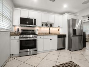 5324 NE 3rd Ter, Oakland Park FL 33334