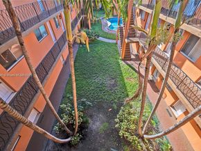 2330 NW 11th St 9, Miami FL 33125