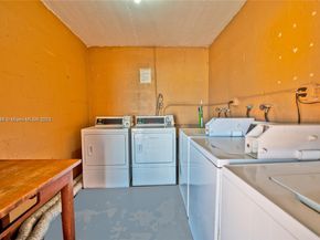 2330 NW 11th St 9, Miami FL 33125