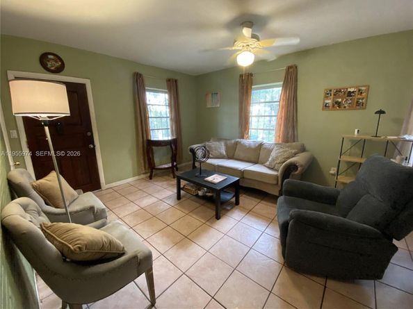 3011 NW 152nd Ter, Miami Gardens FL 33054