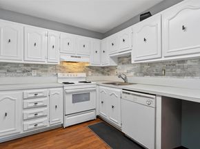 370 E Laurel Dr 6E, Margate FL 33063