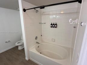 11650 SW 2nd St 16102, Pembroke Pines FL 33025