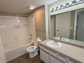 11650 SW 2nd St 16102, Pembroke Pines FL 33025