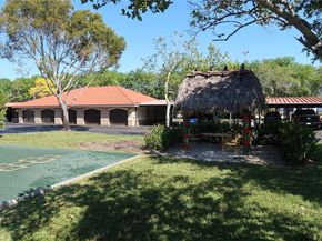 11650 SW 2nd St 16102, Pembroke Pines FL 33025