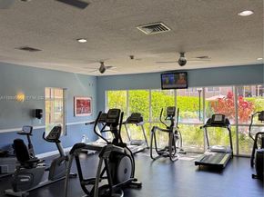 11650 SW 2nd St 16102, Pembroke Pines FL 33025