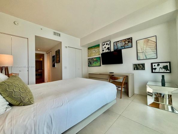 4111 S Ocean Dr 2503, Hollywood FL 33019