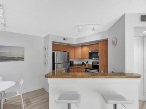 12980 Vista Isles Dr 317, Sunrise FL 33325