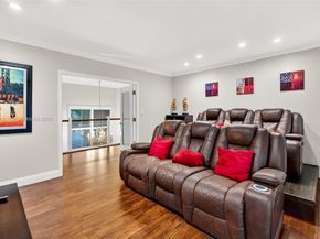 20230 NW 7th St, Pembroke Pines FL 33029