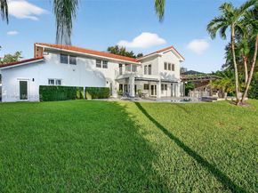 20230 NW 7th St, Pembroke Pines FL 33029