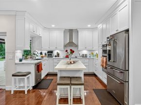 20230 NW 7th St, Pembroke Pines FL 33029