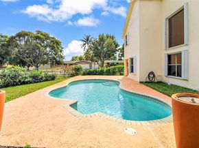 1801 NW 120th Ter, Pembroke Pines FL 33026