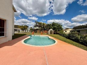 1801 NW 120th Ter, Pembroke Pines FL 33026