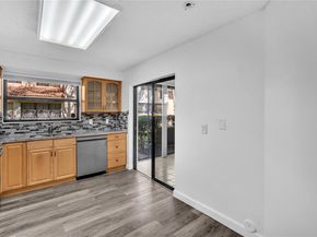 3405 Emerald Oaks Dr 207, Hollywood FL 33021