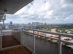1600 S Ocean Dr 17D, Hollywood FL 33019