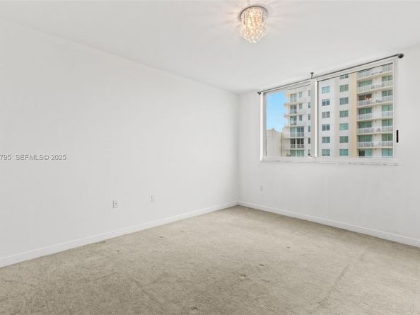 1755 E Hallandale Beach Blvd 501E, Hallandale Beach FL 33009