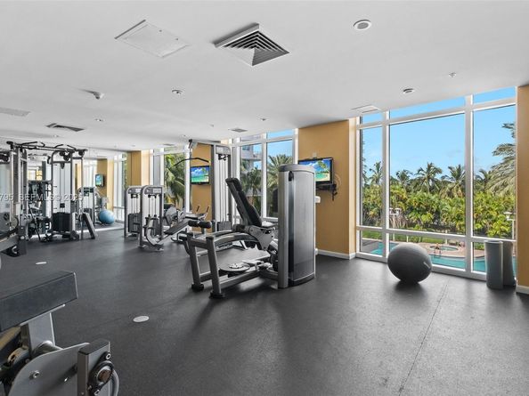 1755 E Hallandale Beach Blvd 501E, Hallandale Beach FL 33009