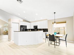 13224 NW 12th St, Pembroke Pines FL 33028