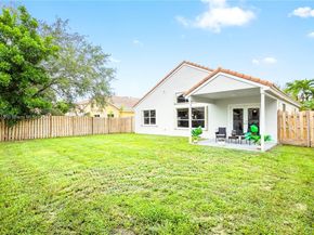 13224 NW 12th St, Pembroke Pines FL 33028
