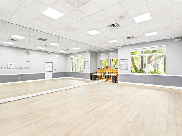 13224 NW 12th St, Pembroke Pines FL 33028