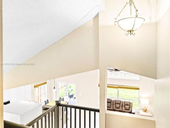 13224 NW 12th St, Pembroke Pines FL 33028