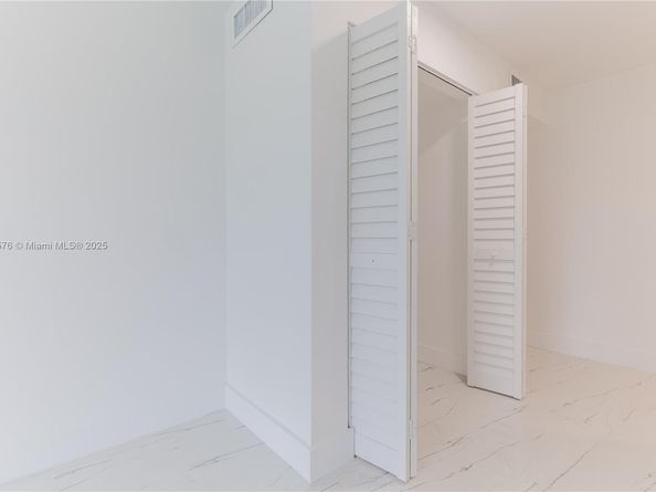 8435 Casa Del Lago 22C, Boca Raton FL 33433