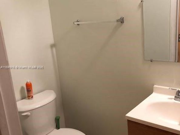 131 Carolina Ave, Fort Lauderdale FL 33312