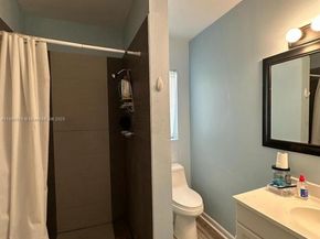 131 Carolina Ave, Fort Lauderdale FL 33312