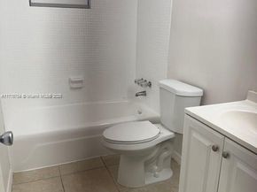 6880 Scott St, Hollywood FL 33024