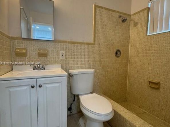 6880 Scott St, Hollywood FL 33024