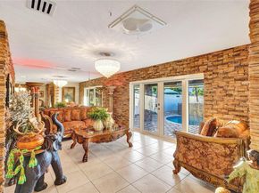 16610 SW 141st Ct, Miami FL 33177