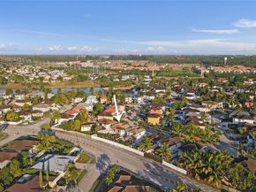 16610 SW 141st Ct, Miami FL 33177