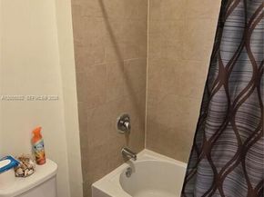 525 SE 34th Ter, Homestead FL 33033