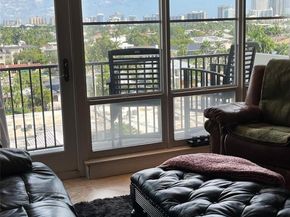 340 Sunset Dr 907, Fort Lauderdale FL 33301