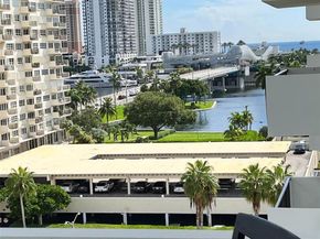 340 Sunset Dr 907, Fort Lauderdale FL 33301
