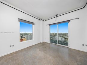 10 SW South River Dr PHI15, Miami FL 33130