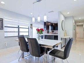 7126 SW 103rd Pl, Miami FL 33173